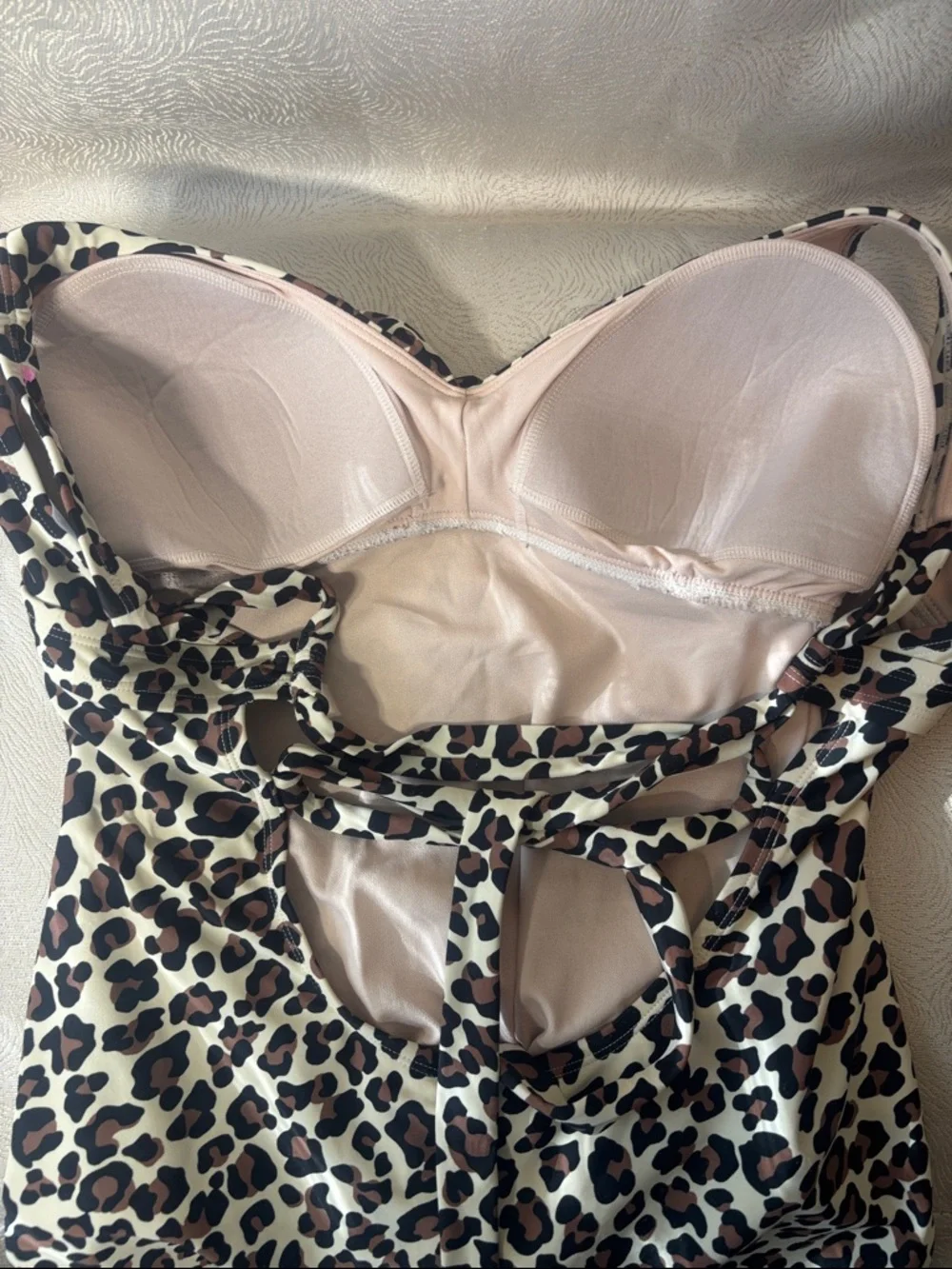 Kona Sol Leopard Print One-Piece Swimsuit in Cream, Black, Brown 0132 - Picture 5 of 9